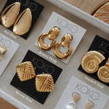 Ava Statement Stud