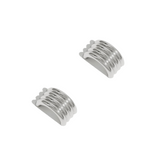 Ribbed Chic Stud